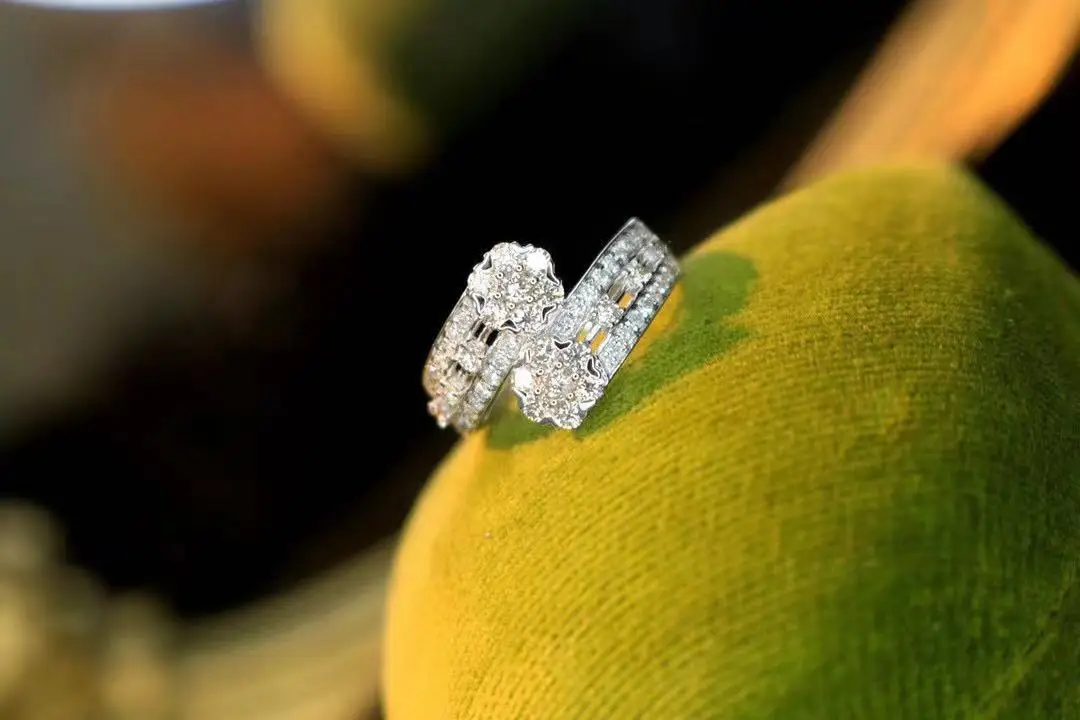 

2021 New Fashion 925 Sterling Silver Rings for Women Full Shina Diamond Wedding Rings Best Gift for Girl Fine Jewelry