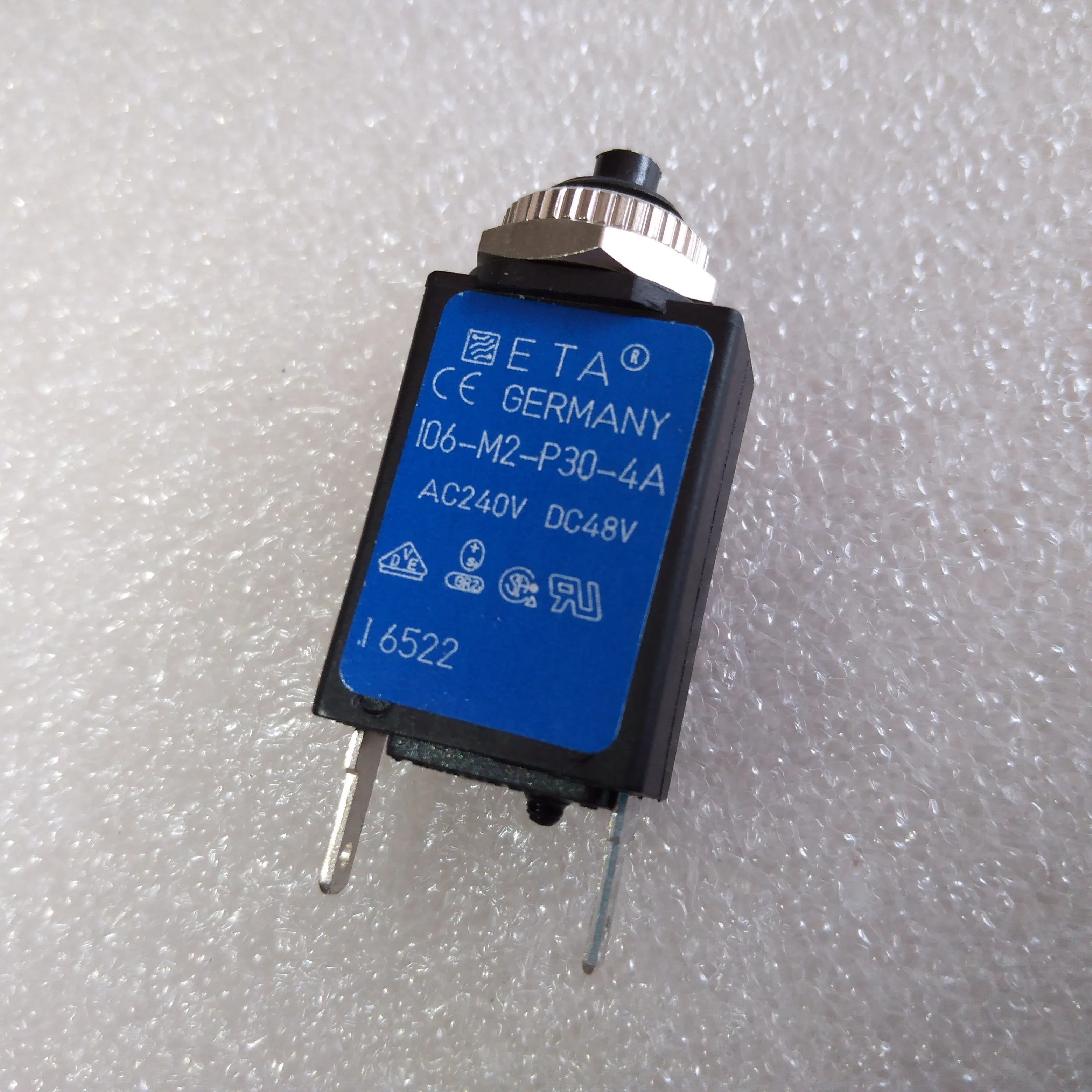 106-M2-P30-4A Thermal Circuit Breaker | Инструменты