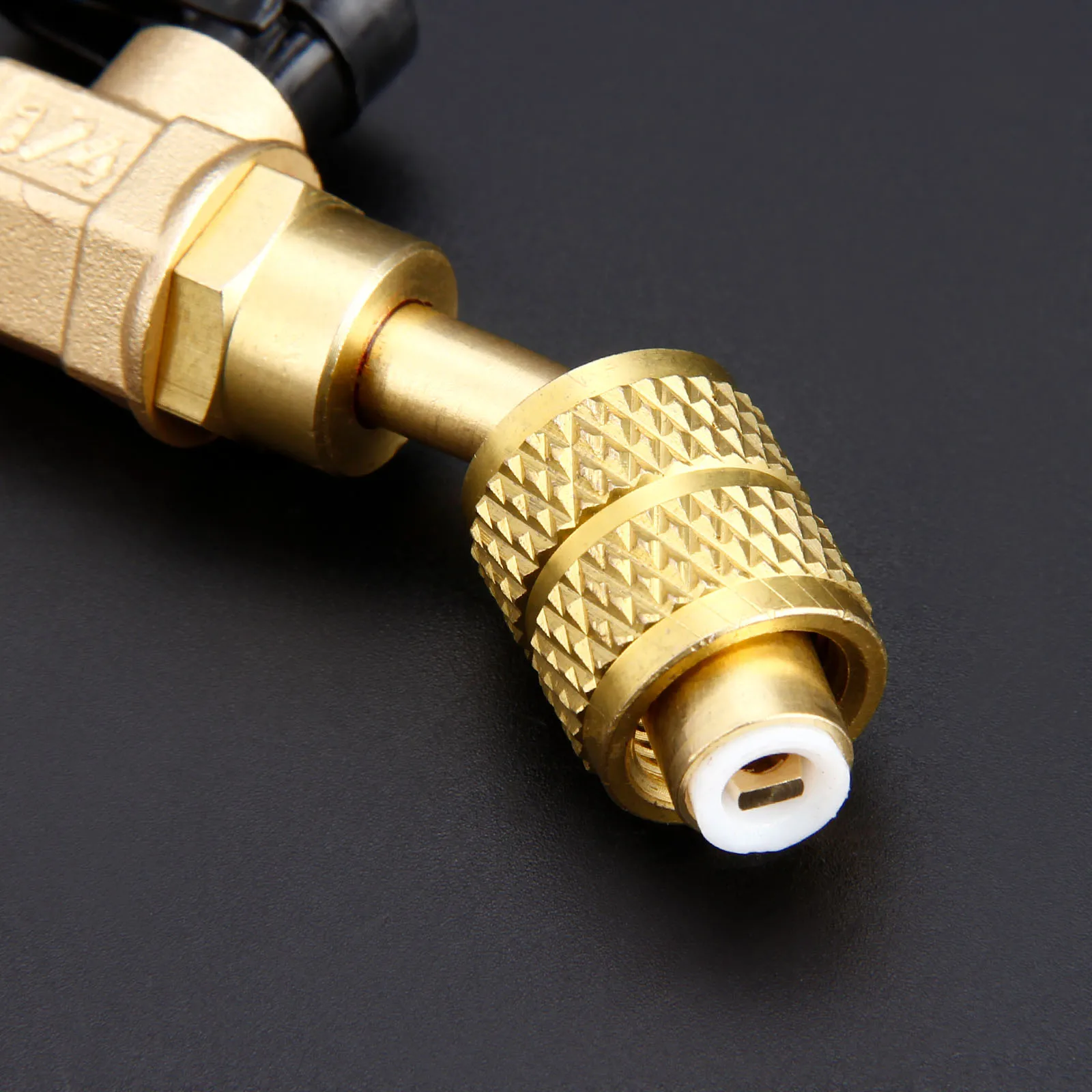 Управляемый хладагент A/C угловой ручной запорный клапан 1/4 &quotSAE Male и 5/16&quot SAE Female