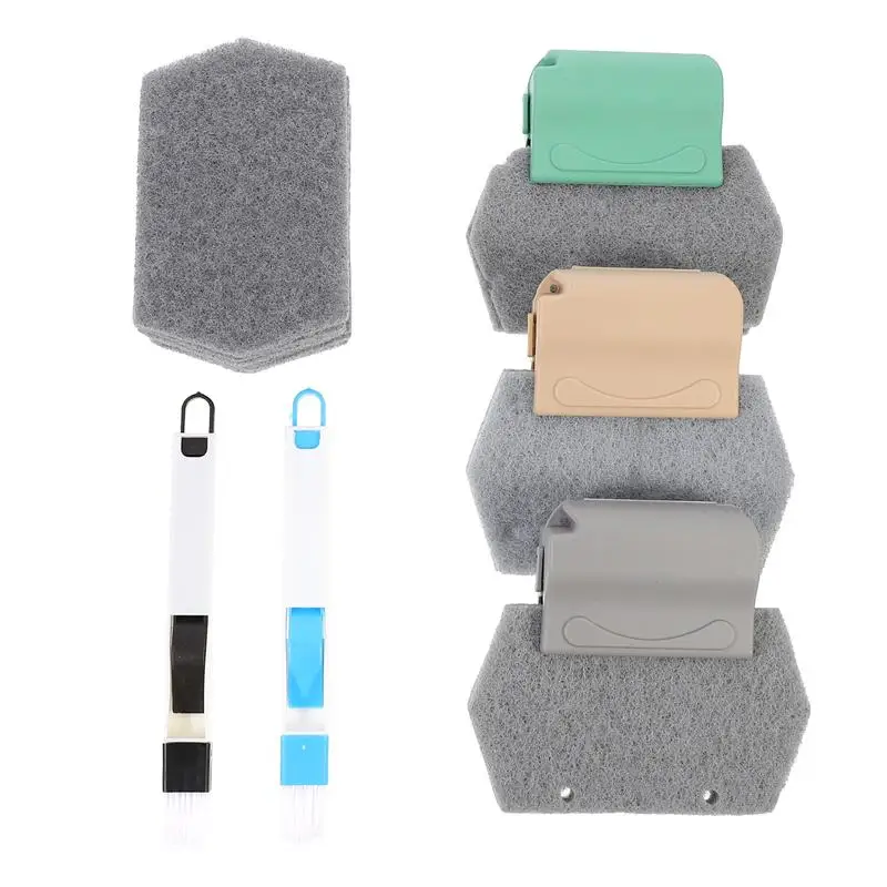 

1 набор полезных средств для чистки помещений