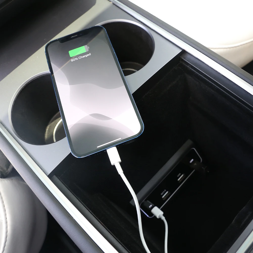 

Car Charger 4 In 1 USB Hub Compatible With Tesla Model3/Y Console Center HUB Adapter With PD QC3.0 Dual USB Ports
