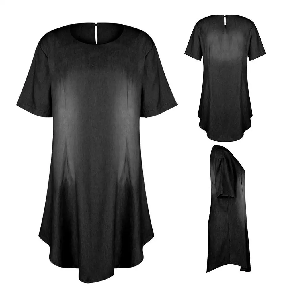 

Женское джинсовое платье с круглым вырезом и коротким рукавом