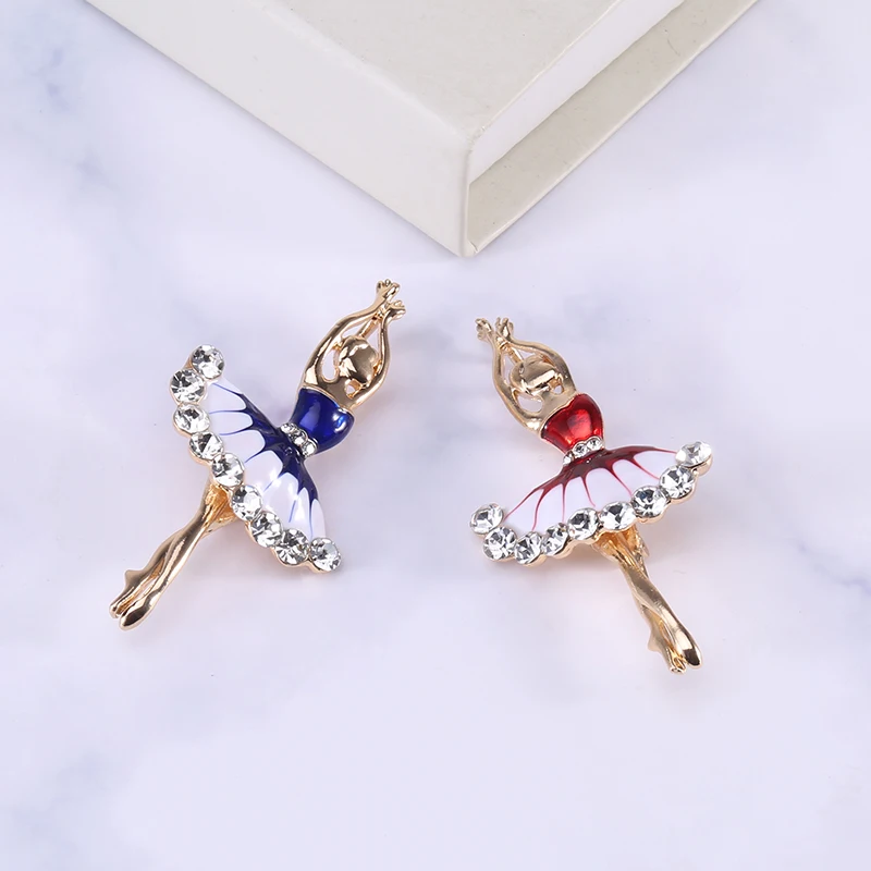 Эмалированная брошь для танцев