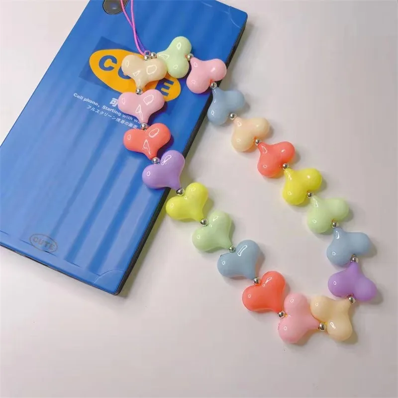 

2021 New Ins Trendy Colorful Heart Beads Chain Mobile Phone Chain Anti-lost Handmade Acrylic Cord Lanyard for Women Girls