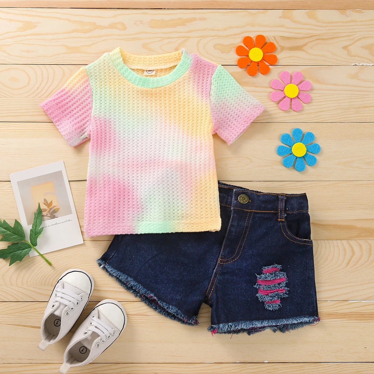 

Комплект повседневной одежды для девочек, топы и шорты с коротким рукавом и круглым вырезом, разноцветные топы и шорты с принтом, 2021