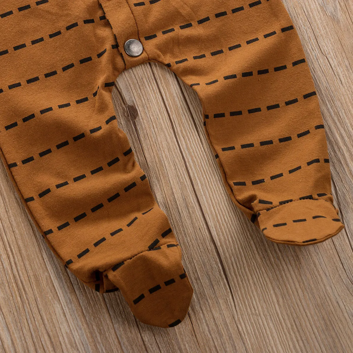 Комбинезон детский в полоску на возраст 0-6 месяцев | Детская одежда и обувь