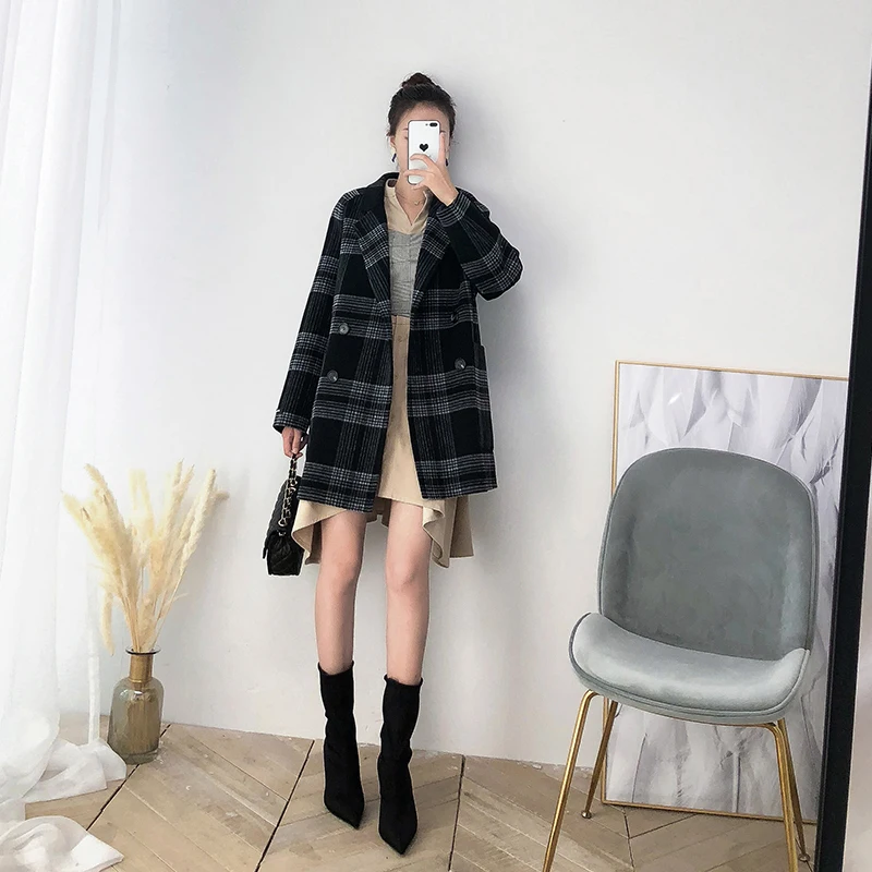 Новое зимнее женское осеннее двубортное пальто в клетку с v-образным вырезом