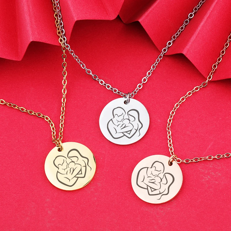 

Fnixtar 10Pcs Laser Mother Baby Father Round Disc Pendant Necklace Stainless Steel Chain Necklace For Mother's Day Father's Gift