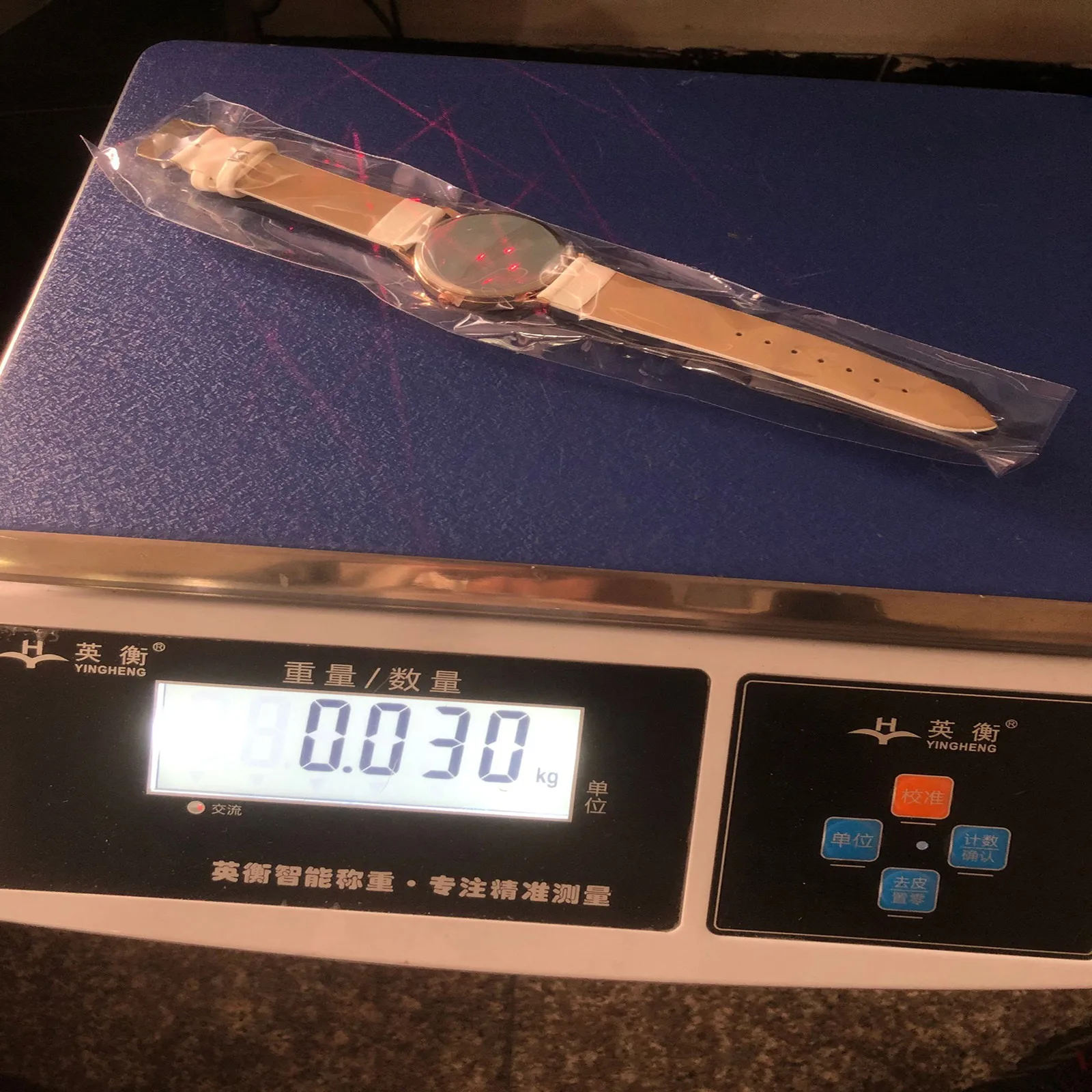 

Star Bracelet Clasp Fashion Ladies Watch Rhinestone Scale Strap Diamond Watches Women Brand Leather Strap High Quality Gold