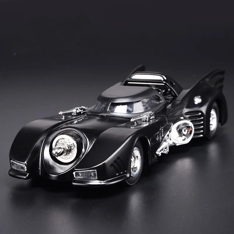 

1:32 scale Alloy pull back Chariot model toy Sale High simulation Black Classic bat classic car model collection display 106
