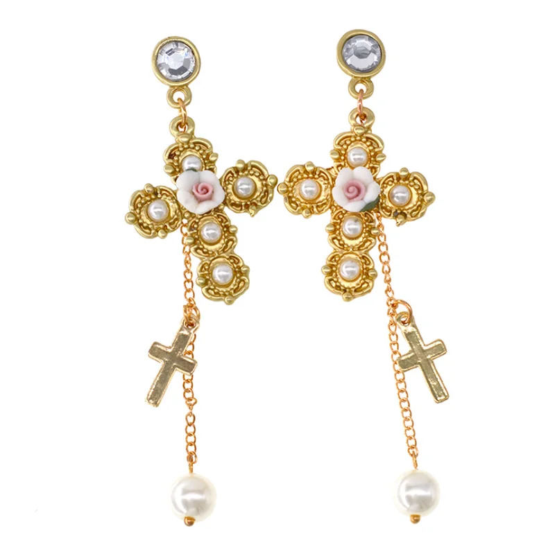 

Vintage Golden Cross Earrings Personality Long Net Red Earrings Palace Baroque Earrings Jewelry