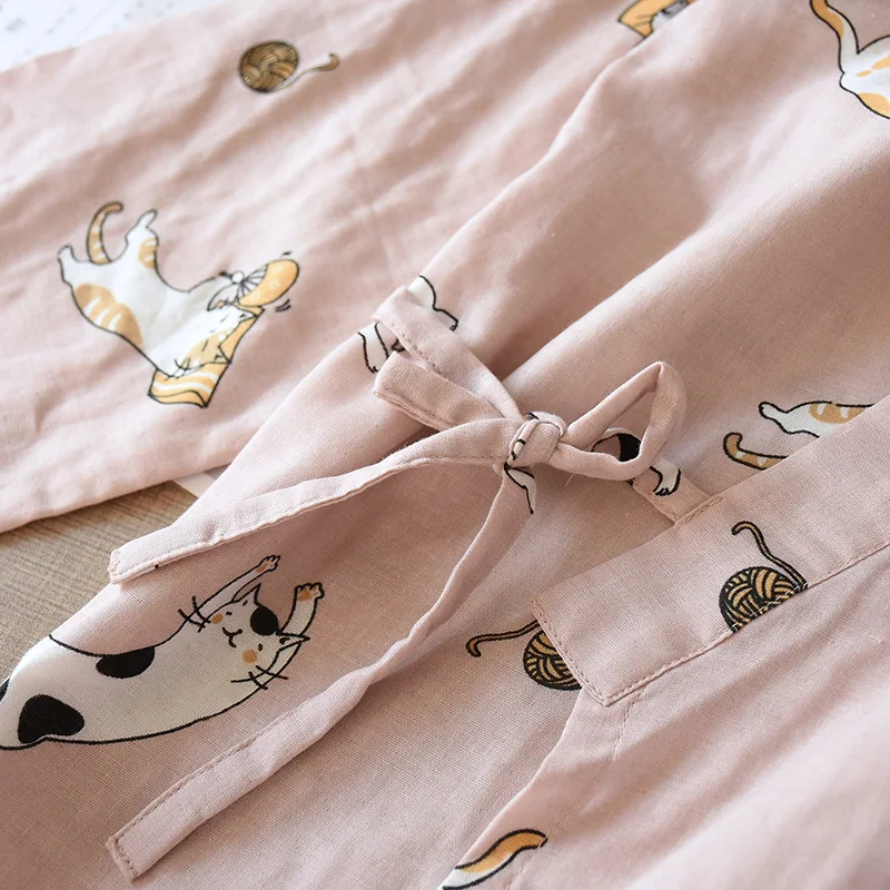 

Women V-Neck Gauze Cotton Printed Robe Men Japanese Kimono Straps Pajamas Lovers Loose Comfortable Soft Homewear Huispak Vrouwen