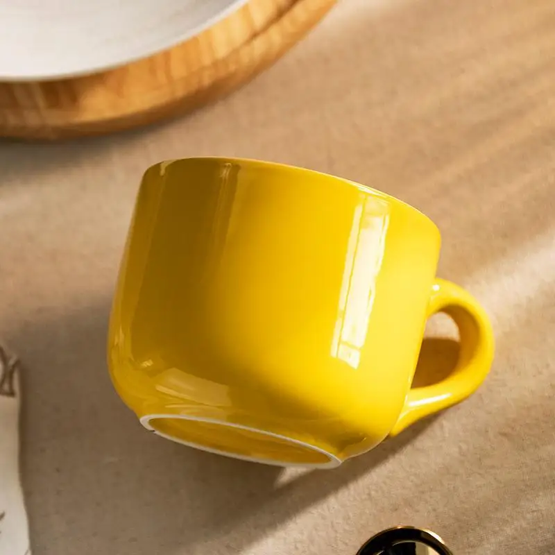 Новые популярные кружки 650 мл керамическая кофейная чашка карамельного цвета