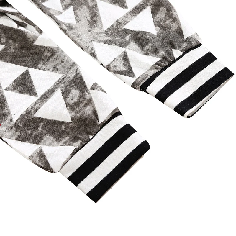 

Children's Clothing Spring And Autumn Boy Baby Geometric Print Trend Fashion Round Neck Long Sleeve Children's Suit