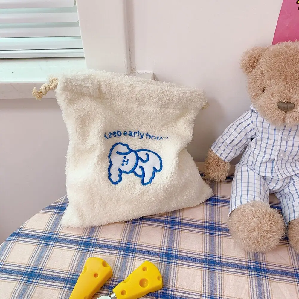 

Flannel Soft Korea Ins Bear Dog String Bags Cute Home Storage Drawstring Bag Girls Travel Cosmetic Case Wash Bag