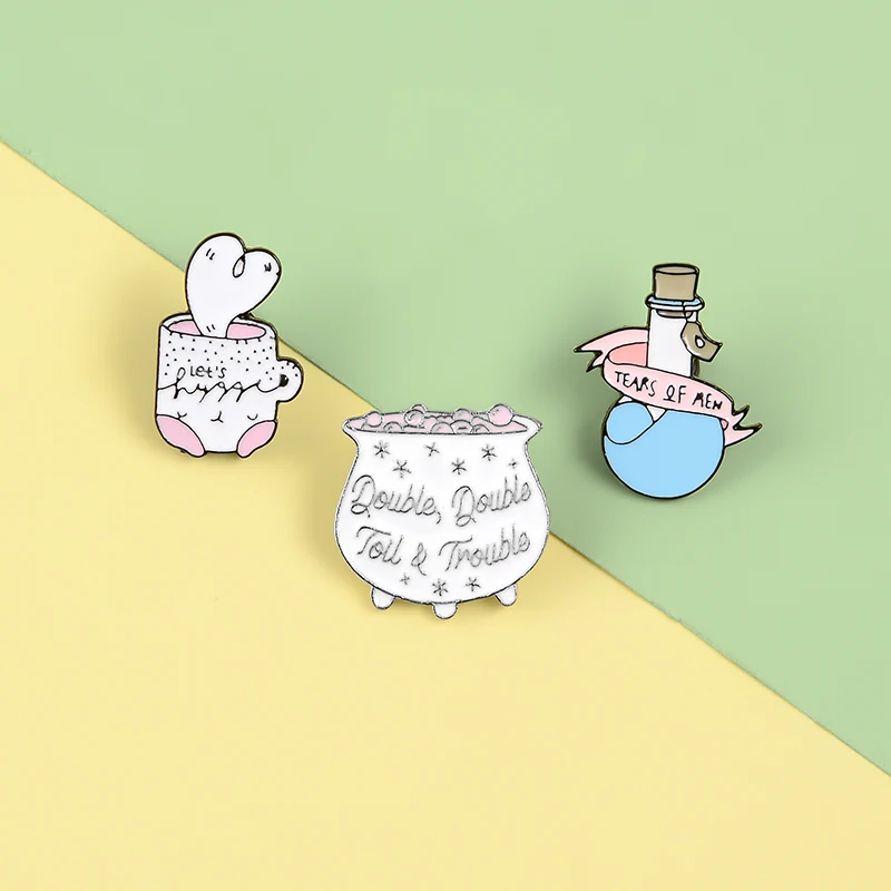 Женская эмалированная брошь в форме слезы розовая Волшебная мультяшного героя