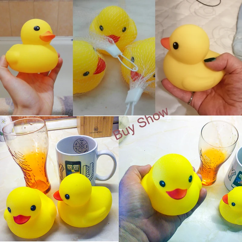 Cute Baby Bath Toy Duck Figure Kids Bathtub Toy Rubber Yellow Duckling Rattle Squeeze Water Bathing Toy Small Size Squeaky Duck