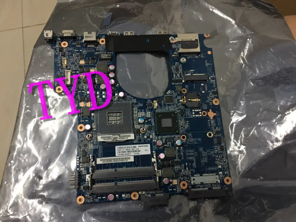 

Free Shipping for Clevo W255EU 6-71-W24E0-D03 Laptop motherboard 6-77-W25U0-d03 DDR3 integrated motherboard working well