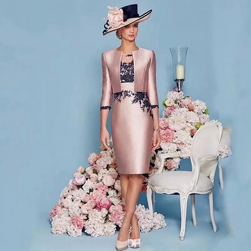 

Dusty Pink Mother Of The Bride Dresses Sheath Knee Length Appliques With Jacket Short Groom Mother Dresses For Weddings
