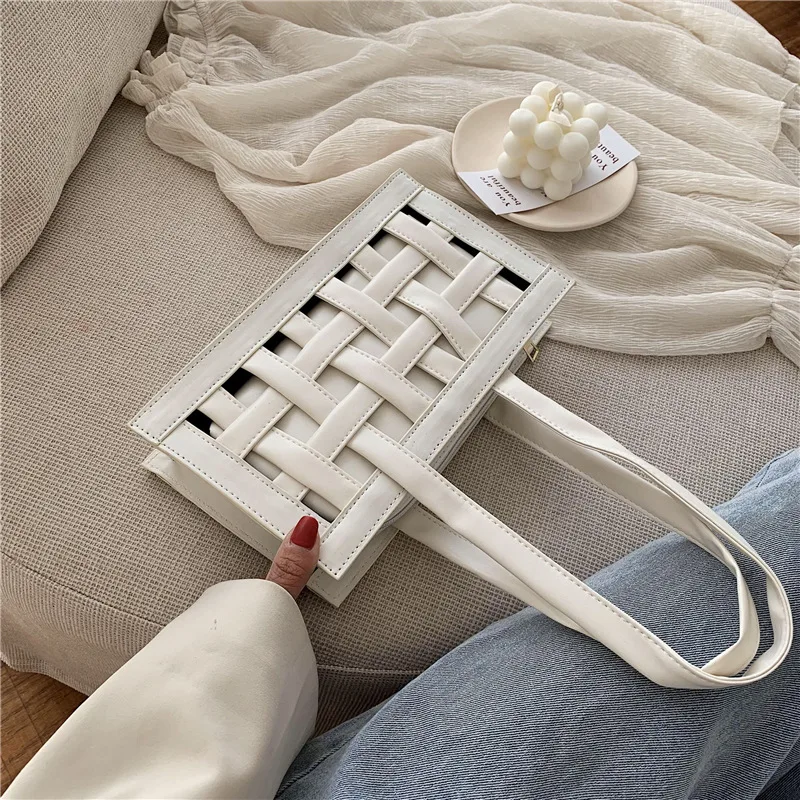 

2020 New Luxury Designer Women Bags Handbags Woman Totes Purple Hollow Out Bag Female Shoulder Bags Ladies Handbag Sac A Main