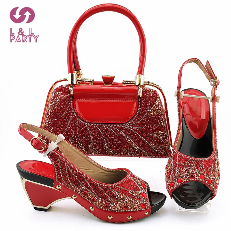 

Red Color Nigerian Design 2021 New Arrival Fashion Ladies Shoes and Bag Set Decorated With Rhinestone for Christmas Party