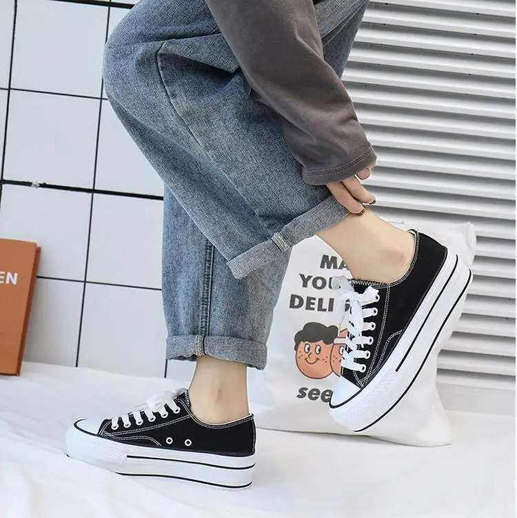 

Canvas Shoes Female Platform Sneakers Women Trainers Fashion Simple Chunky Shoes Casual Women Sneakers 2020 New Shoe for Woman