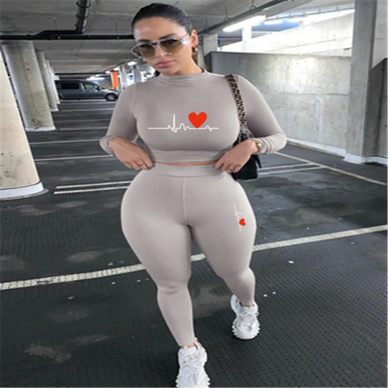 

2021 Summer Women Sport Fitness 2 Piece Set Outfits Print Long Sleeve Crop Tops Tshirt Leggings Pants Set Bodycon Tracksuit