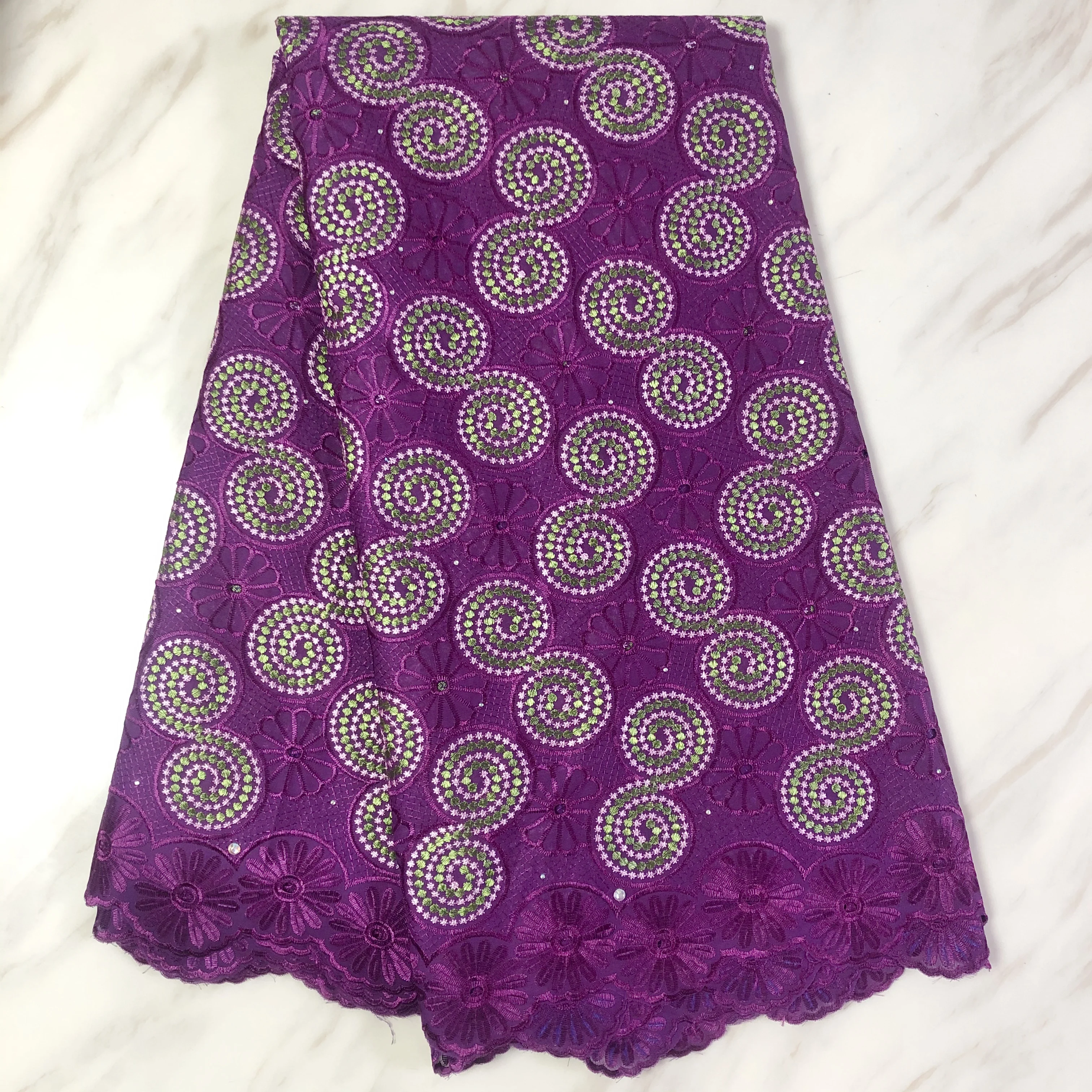 

Hot 100% Cotton Pure White Nigerian Swiss Voile Lace Switzerland 2020 High Quality African Embroidery Lace Fabric For Wedding PS