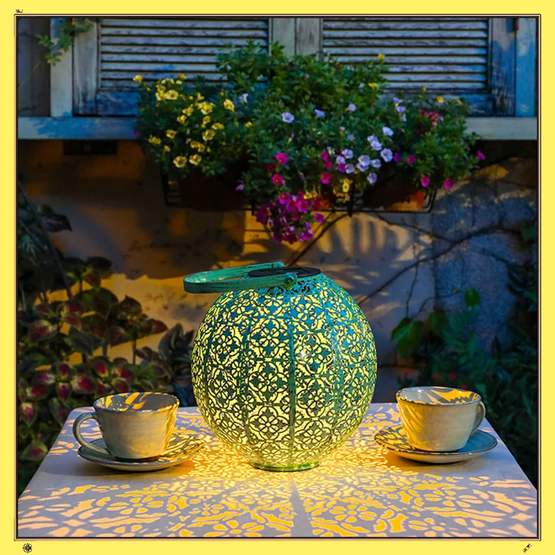 

LED Solar Lantern Tree Lamp Outdoor Courtyard Decoration Projection Lamp Hollow Iron Christmas Hanging Light and Shadow Lamp