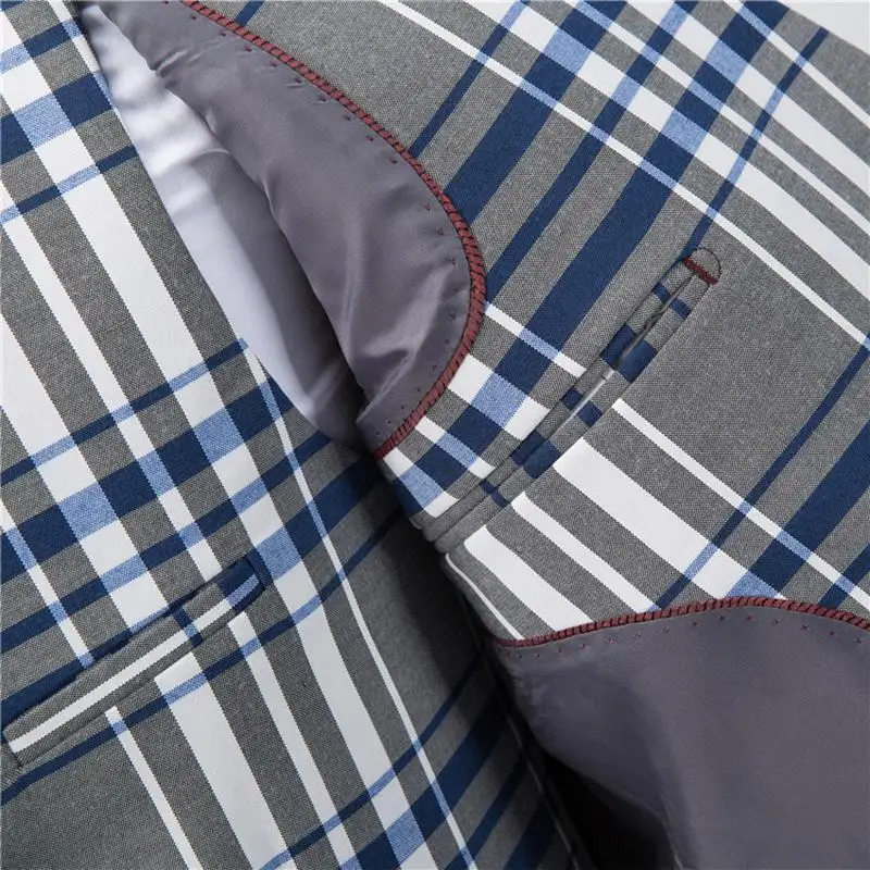 Рисунок 3 - Облегающий мужской костюм для свадьбы