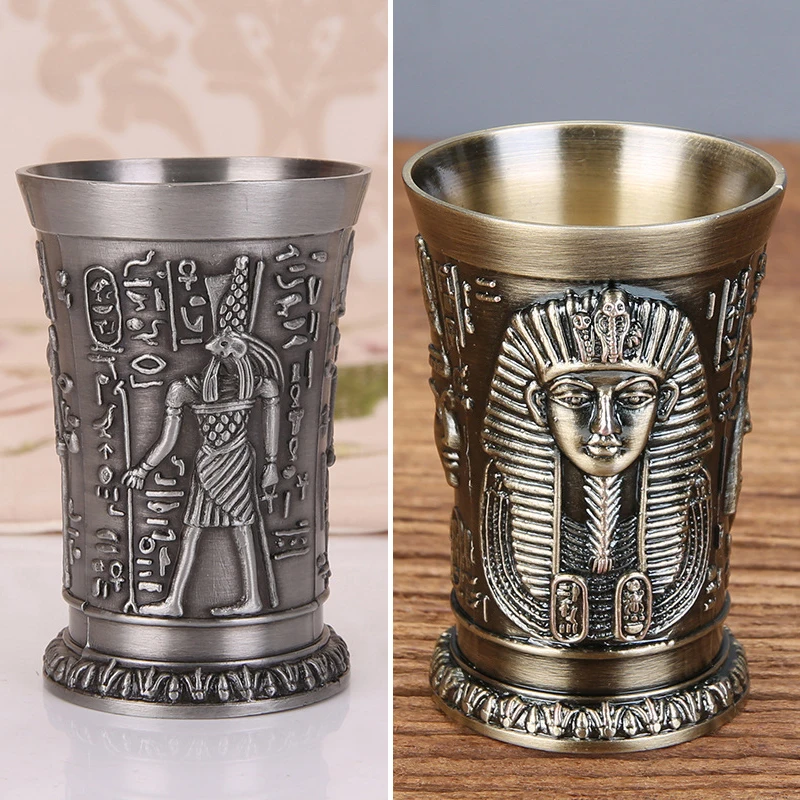 Старинное бокал для коктейлей Египетский виски напитков вина ликера резной