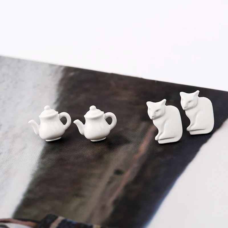 Женские серьги пусеты в форме кошки винтажные массивные чайного горшка