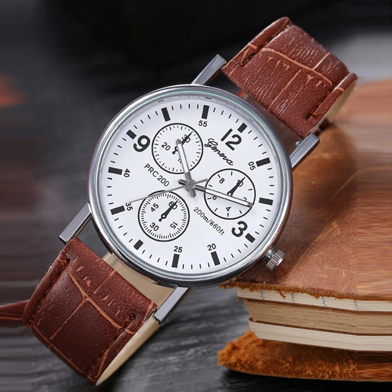 

Часы наручные мужские кварцевые с ремешком из синего стекла и кожаным ремешком