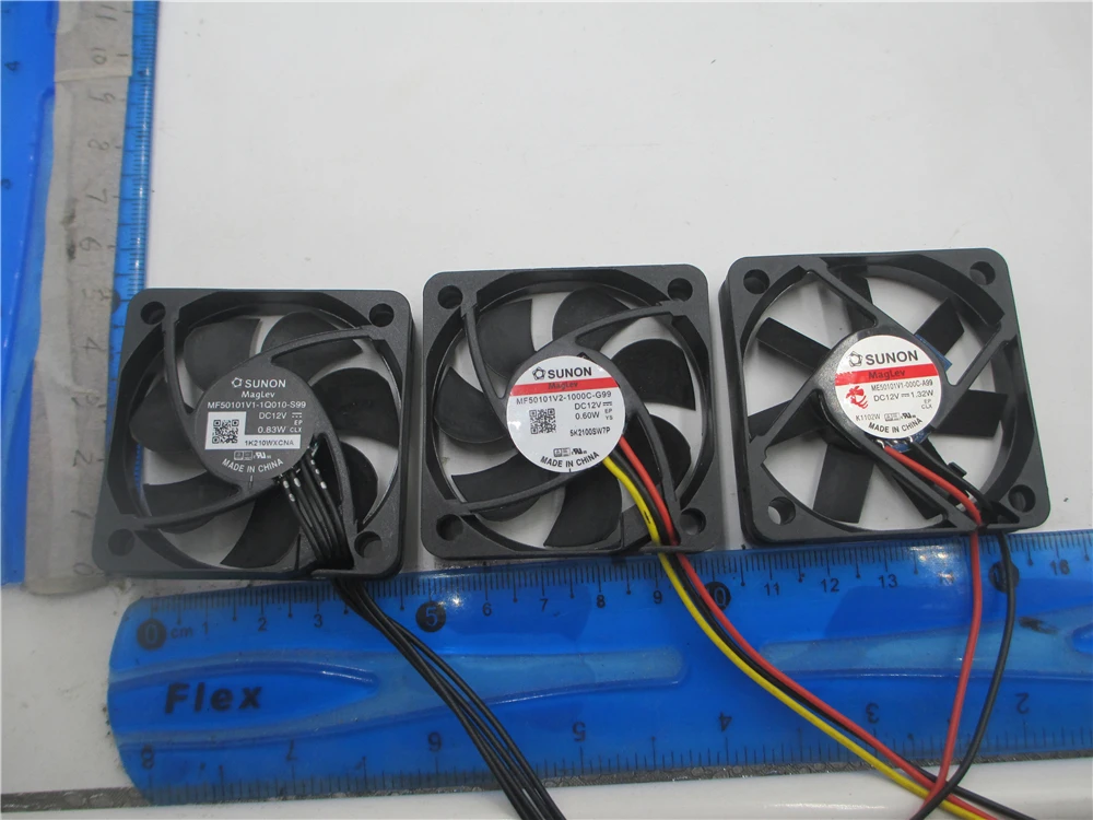 

Освежитель для ноутбука MF50101V1-1Q010-S99 5010, 5 см, 50x50x10 мм, 12 В