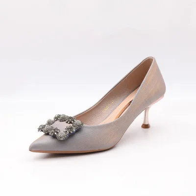 

New 2020 autumn and winter satin bridesmaid ladies high heels pointed toe stiletto banquet new single shoes 6cm heel