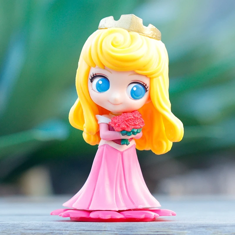 

Disney 2021 New Q Posket Belle Snow Alice Cinderella PVC Anime Dolls Collectible Model Toy Home decor birthday present