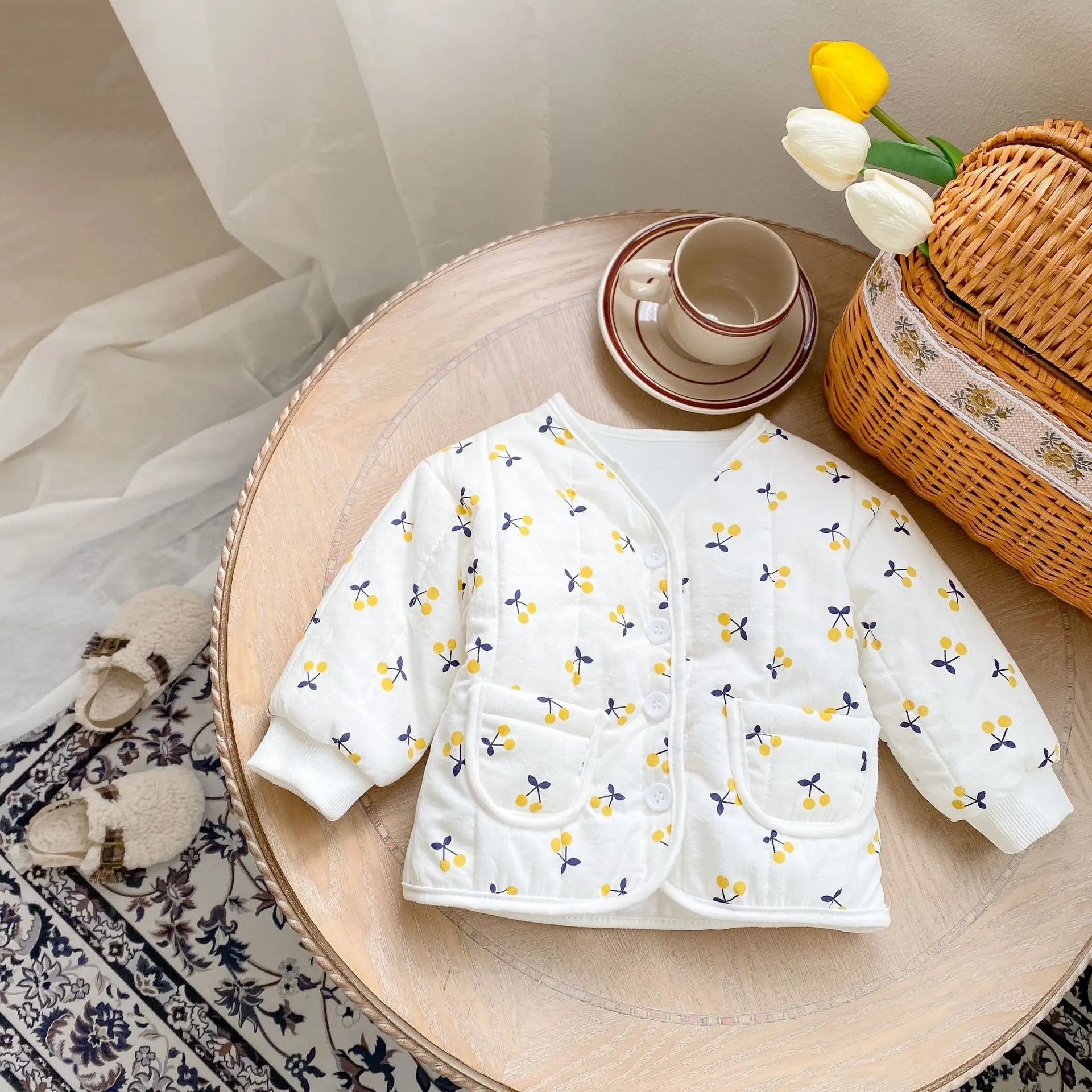 

2021Baby Infant Girls Boys Add Wool Tops Cotton-padded Coat V-neck Open Stitch Winter Jacket Thick Coat 0-24Month