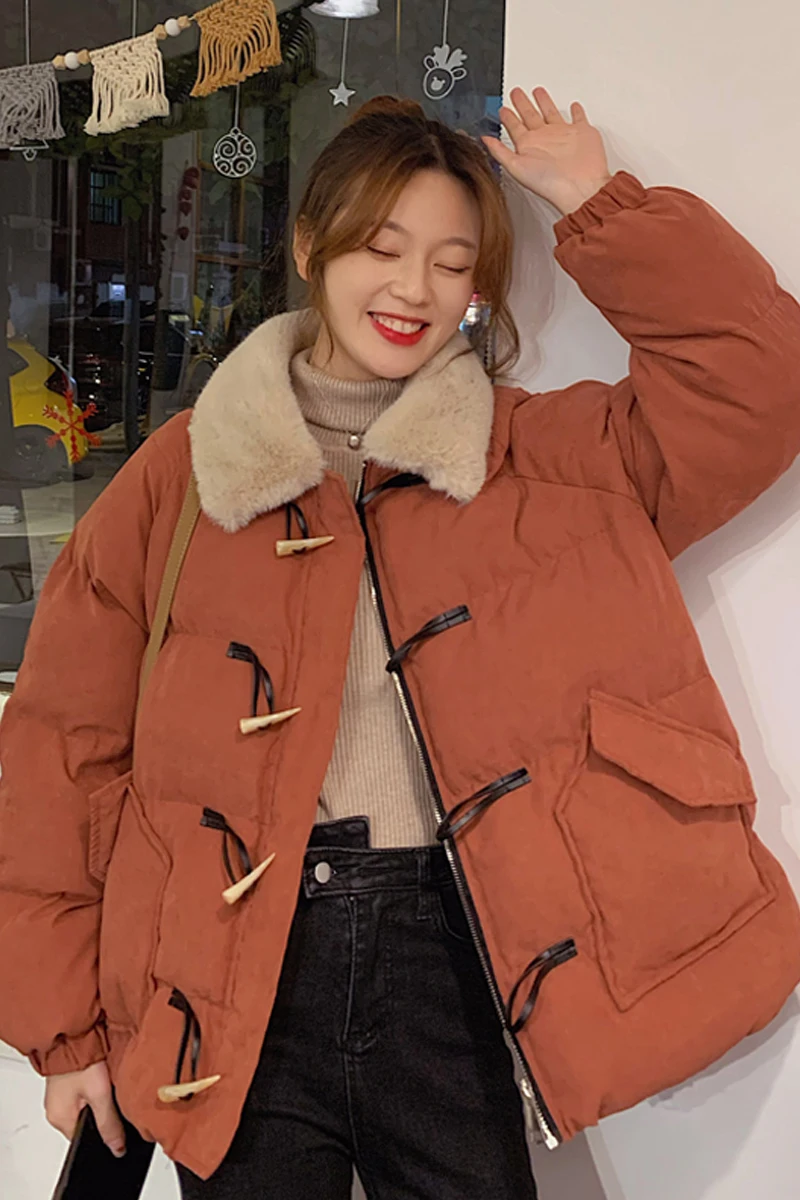 

College style loose plush collar thick bread coat winter coat 2020 new horn buckle cotton coat cotton clothing women's trend
