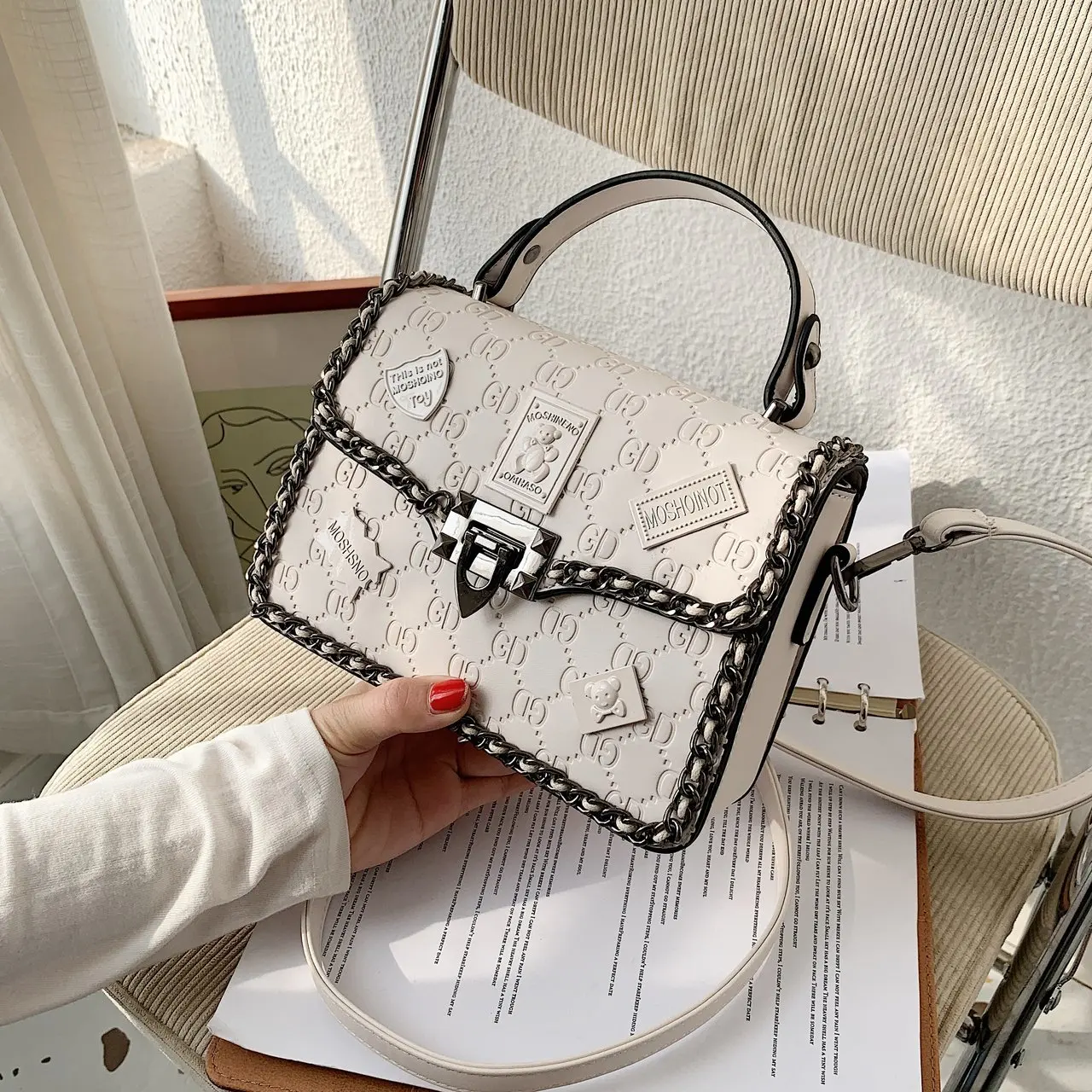 

Shoulder Bag Luxury 2021 Women's Brand Leather Travel Bags Phone Purse Handbags Wallets Guess Female Hasp Messenger Small Bag