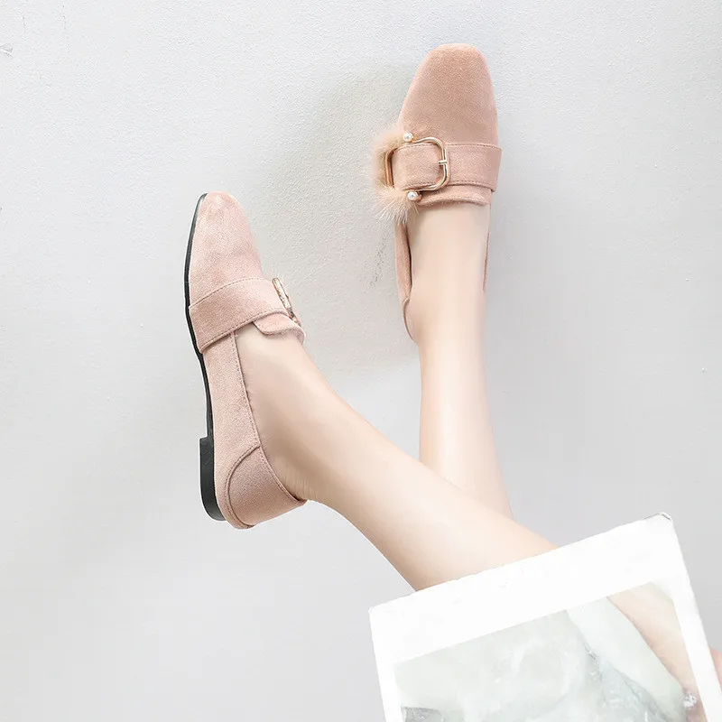 Женская зимняя обувь с кроличьим мехом лоферы на плоской подошве Осенняя пряжкой