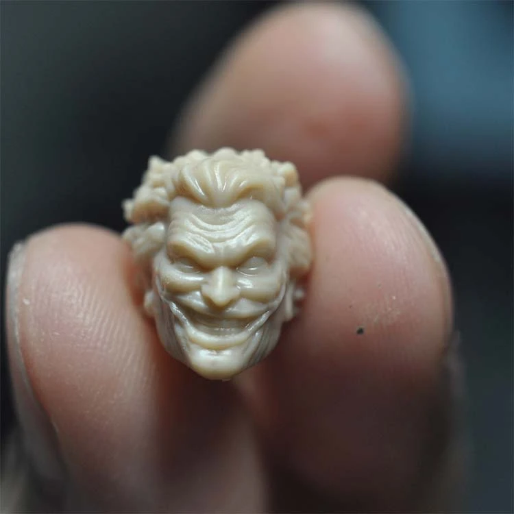

1/18 Scale Comic Version Nightmare Joker Evil Expression Unpainted Head for Toys Gifts Collections DIY