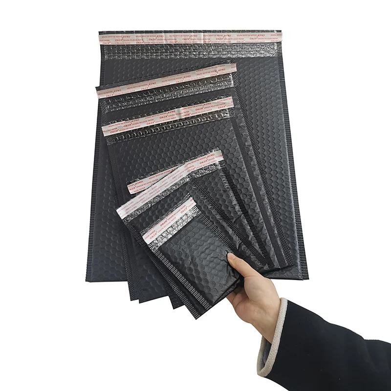 

Polyethylene foam bags for books and periodicals, black bubble bags for gifts, lined goods packaging, 100 pieces.