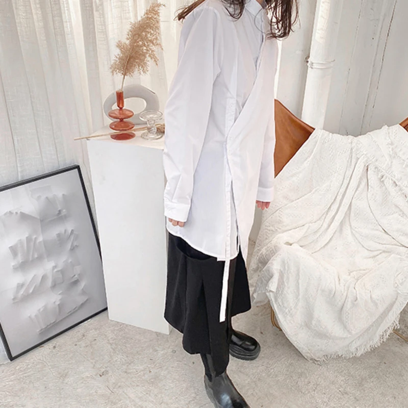 

[EAM] Women White Irregular Asymmetrical Blouse New Stand Collar Long Sleeve Loose Fit Shirt Fashion Spring Autumn 2021 1DD5739