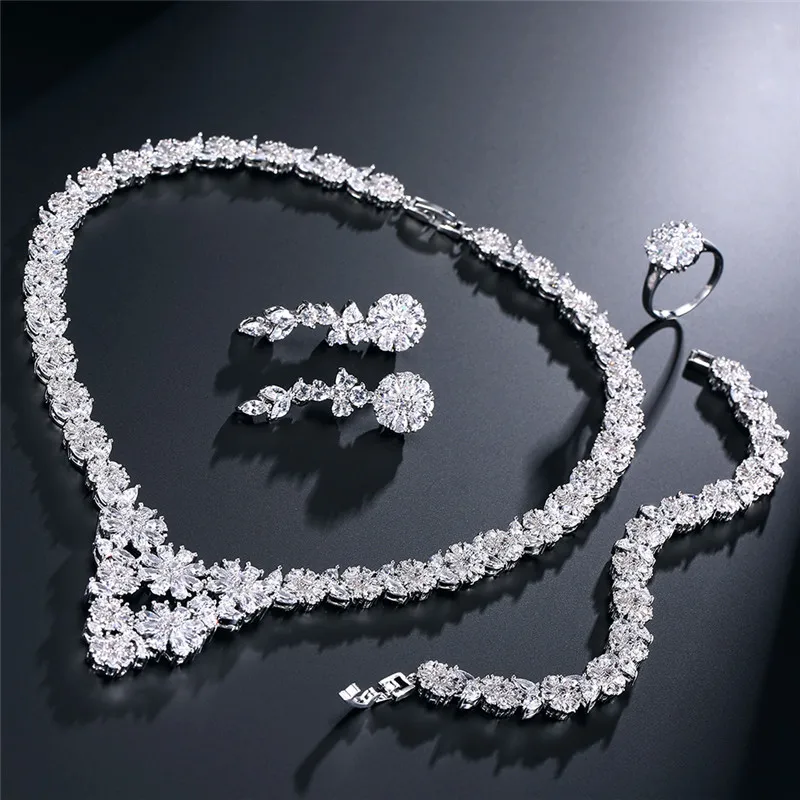 Комплект женских ювелирных украшений RAKOL серьги и ожерелье из кубического