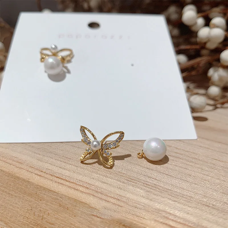 

LOVOACC Dainty Bling Bling Rhinestone Butterfly Earrings for Women Simulated Pearl Hollow Simulation Wing Stud Earrings Brincos