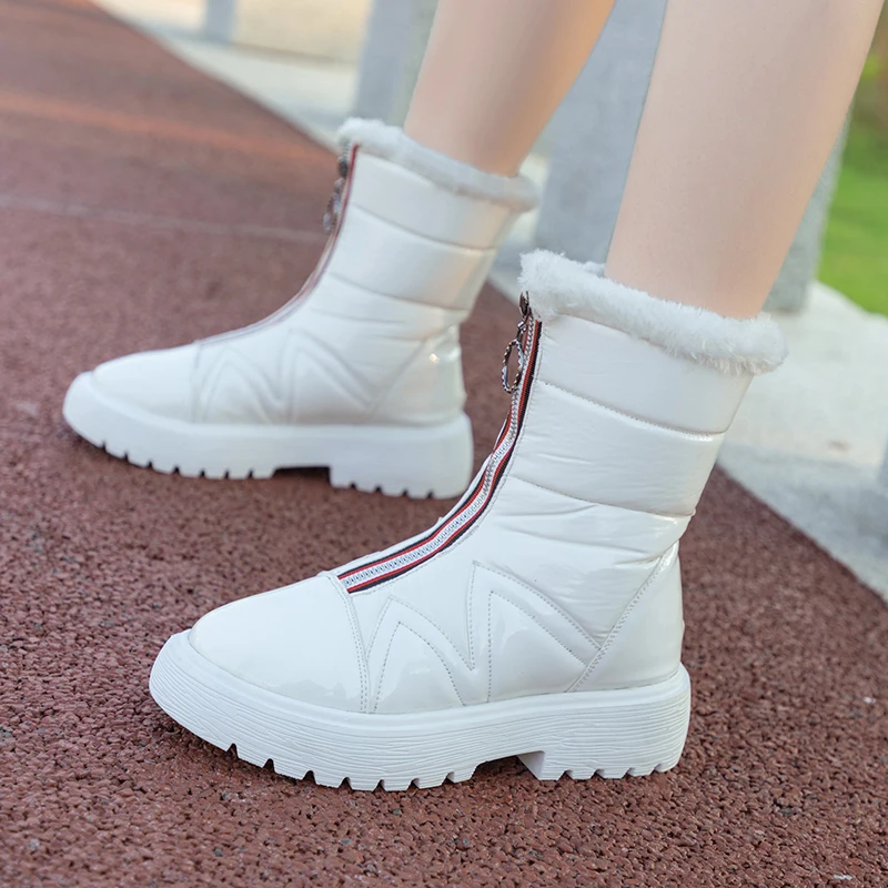 Зимние сапоги женские зимние Теплая обувь на пуху легкая одежда для девушек цвет