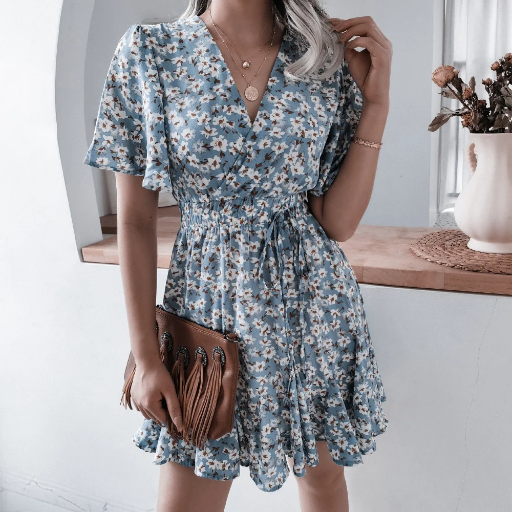 Купи Women Printed Chiffon Sexy Dress Female 2022 Spring Summer Fashion New Splice Short Sleeve V-Neck Chiffon Mini Dresses Female за 557 рублей в магазине AliExpress