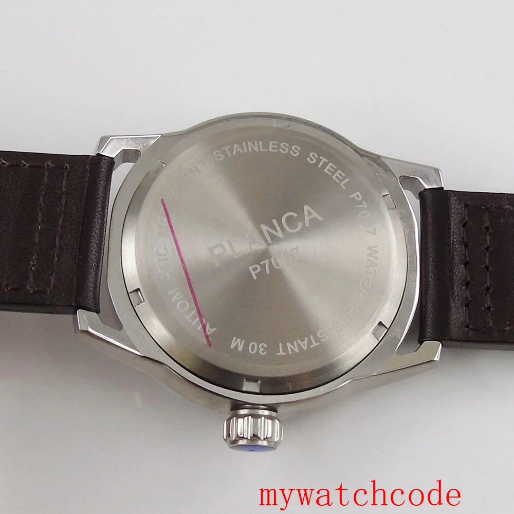 44 мм черный циферблат 24 часа желтые отметки окно даты автоматическое движение