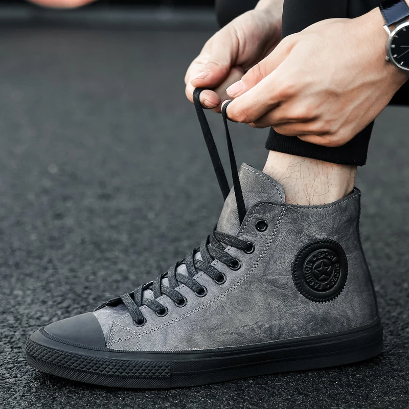 

High-top Sneakers Men's Large Size Shoes Korean Fashion Trendy Flat Shoes Comfortable And Breathable Casual Men's Shoes