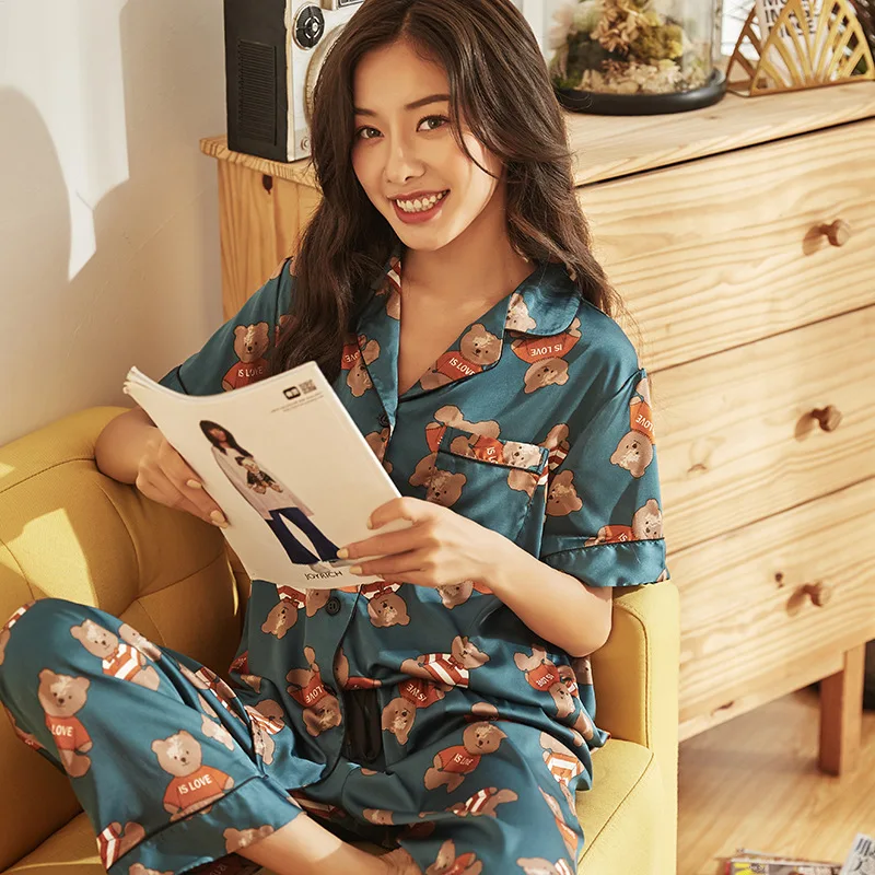 

Pajamas Female Summer Imitation Silk Ice Silk Girl Lively and Cute Two-piece Short-sleeved Trousers Fashion Pajamas